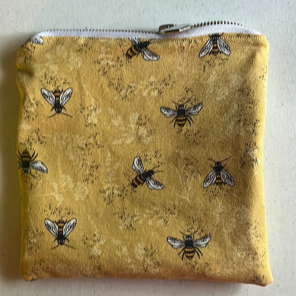 Bee Pouch - image 1
